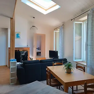 Appartement Maison Meuble Au Centre De Luc, Luc-en-Diois