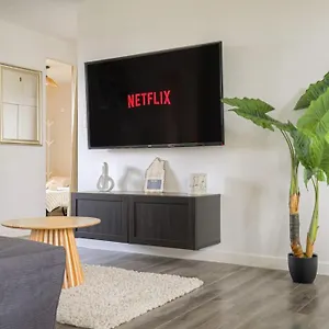 Appartement Le Pressense, Ideal Sejour Pro Ou Familiale, Vénissieux